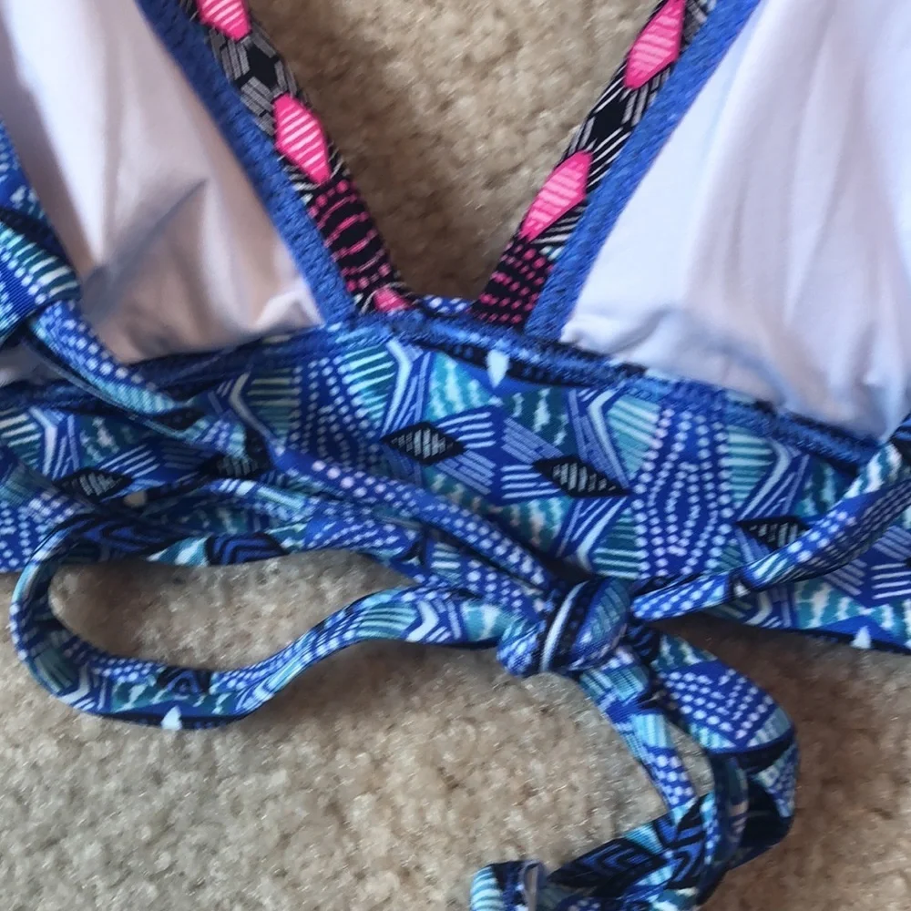 La Blanca Realist Bikini Top Cross Back Blue NWT - Picture 4 of 11